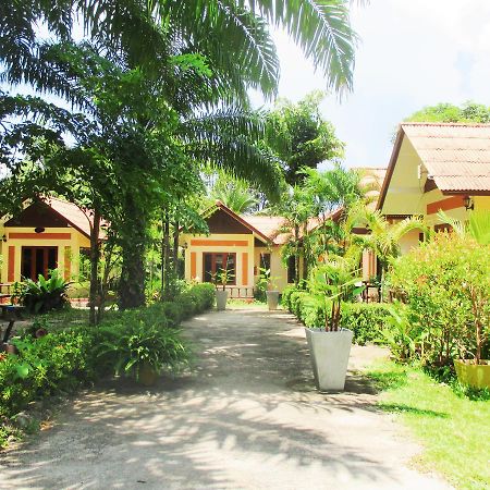 Happiness Resort Ban Khlong Haeng Extérieur photo
